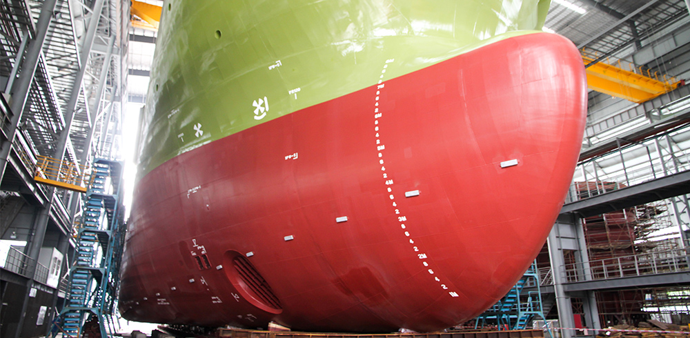 粵新海工86米平臺(tái)供應(yīng)船